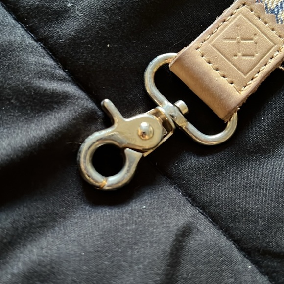 Short key lanyard - Picture 4 of 7